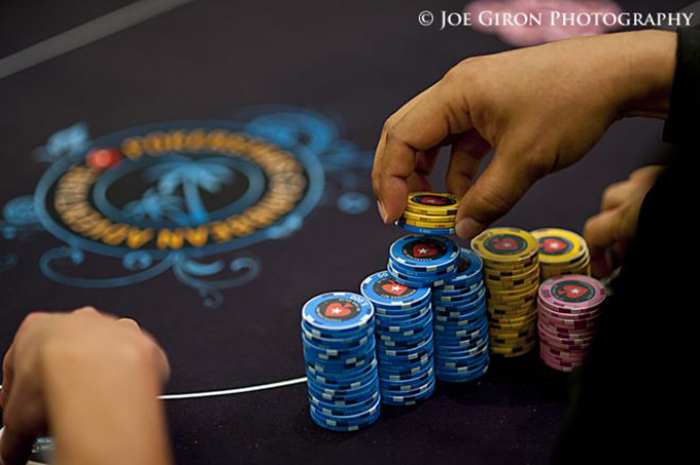 24-1-loi-sai-poker.jpg