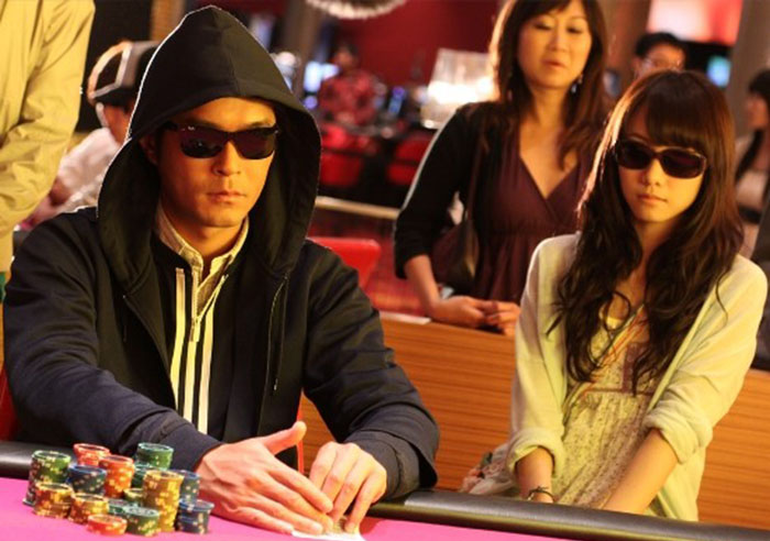 choi-game-bai-poker1.jpg