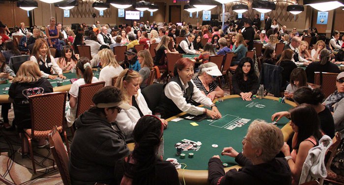 choi-poker-tour.JPG