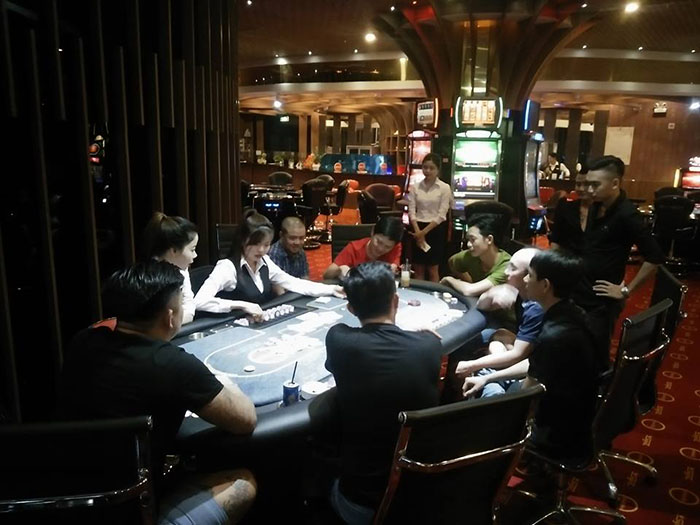 Poker club can tho 2.jpg